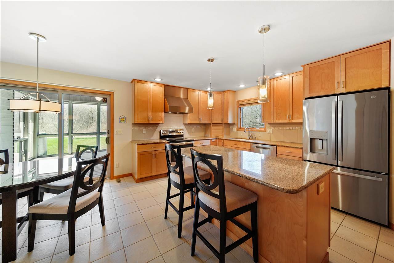 65 Burr Oak Court Iowa City IA 52246