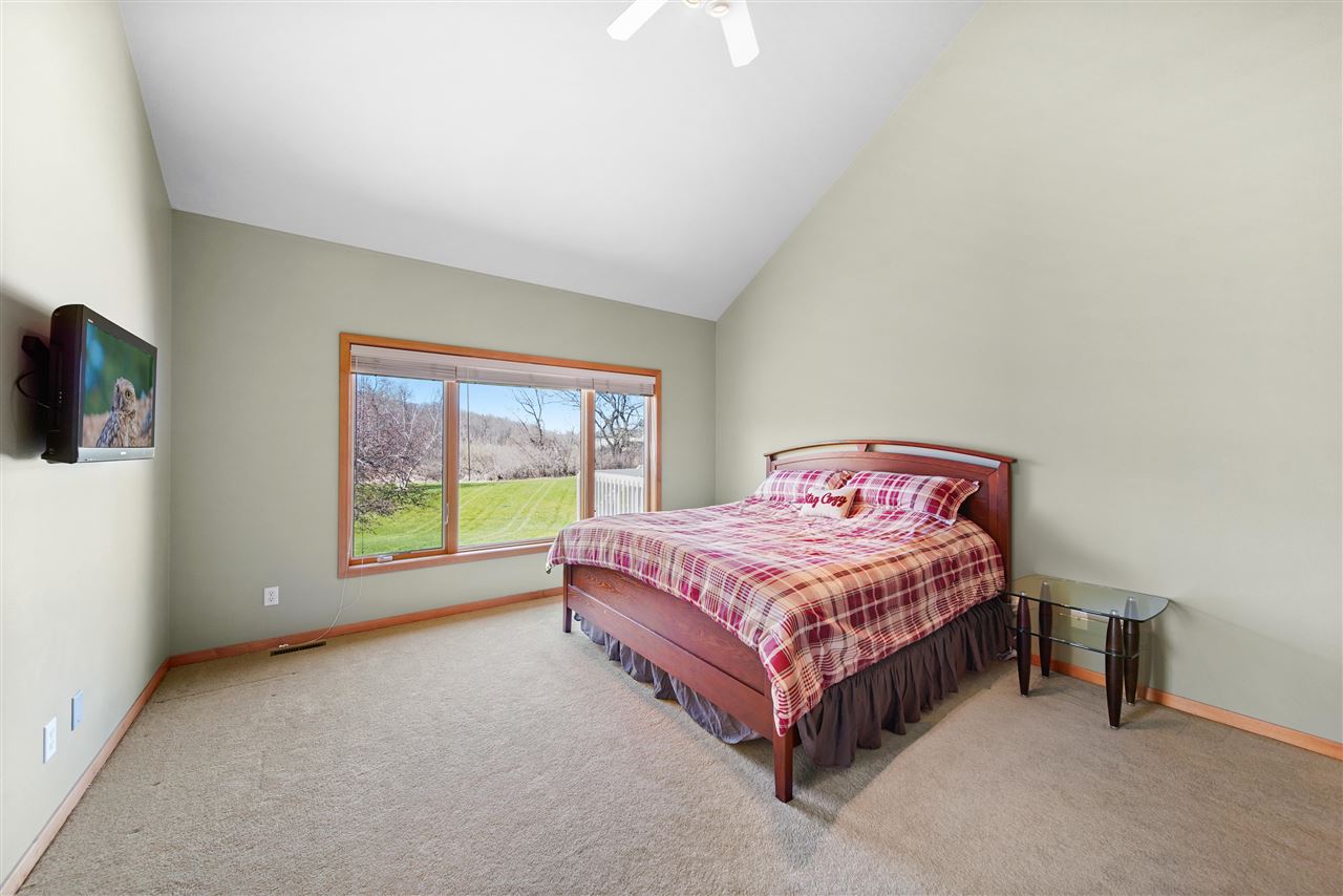 65 Burr Oak Court Iowa City IA 52246