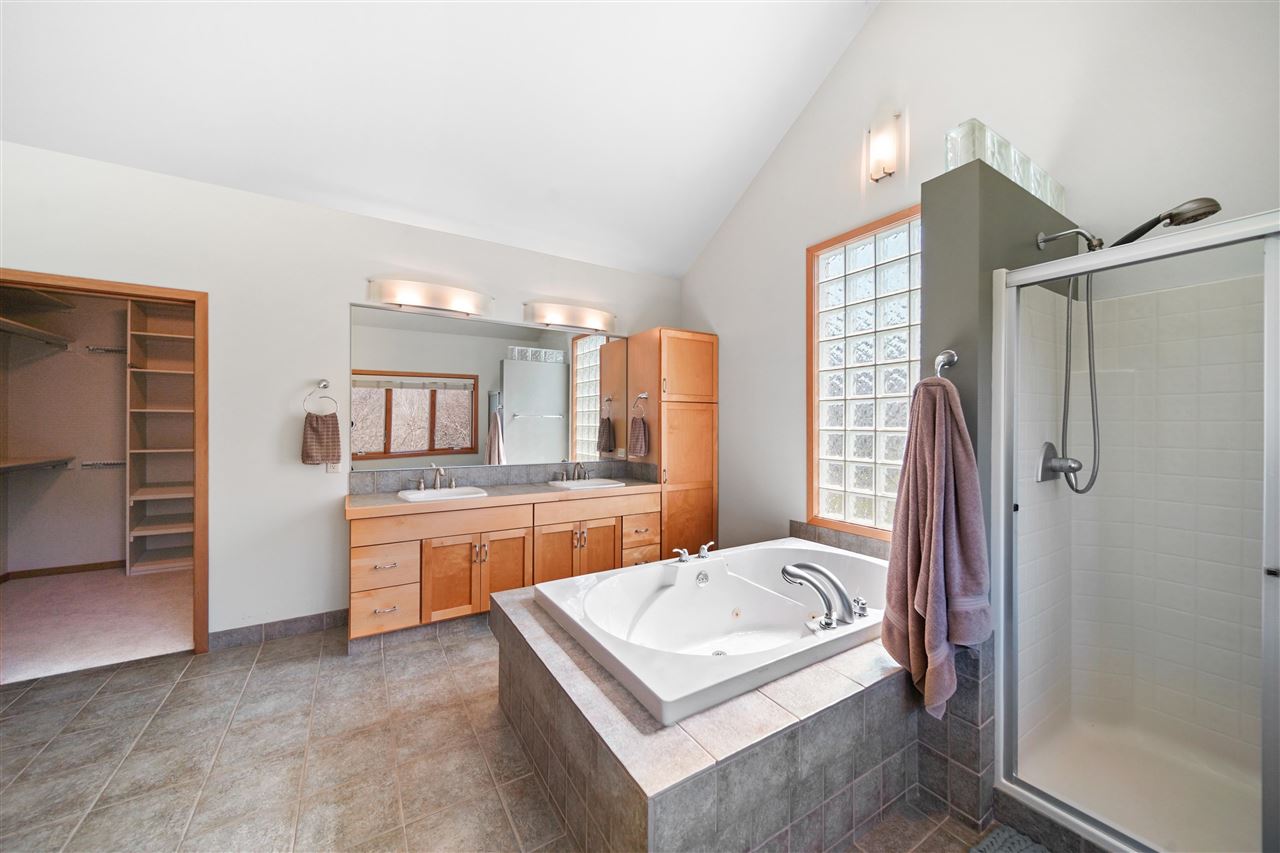 65 Burr Oak Court Iowa City IA 52246