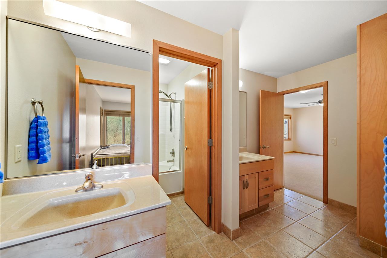 65 Burr Oak Court Iowa City IA 52246