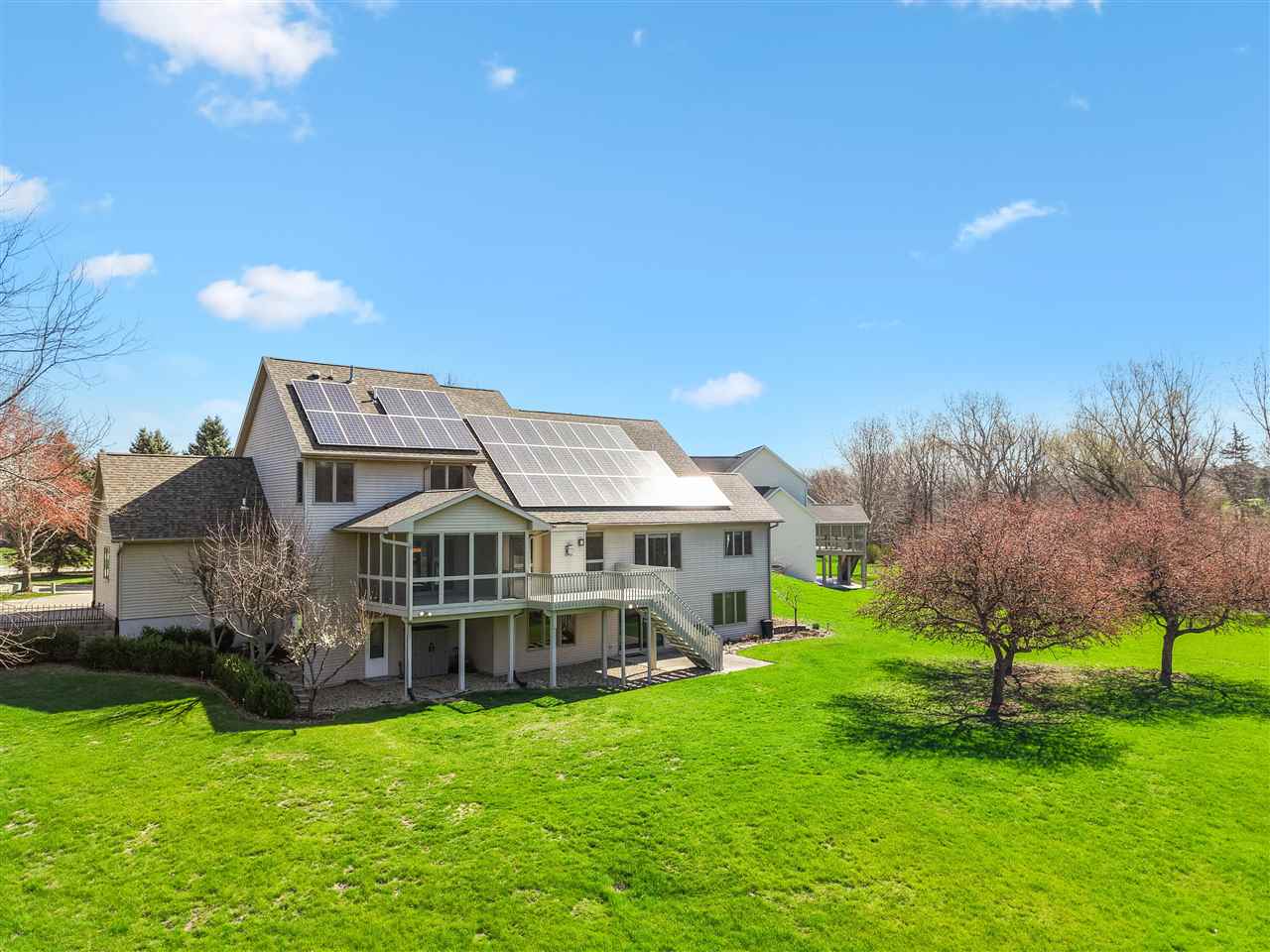 65 Burr Oak Court Iowa City IA 52246