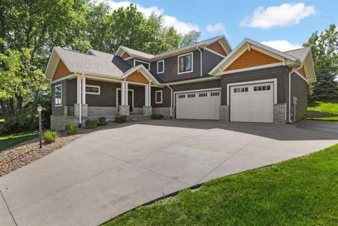 2856 Ash Street Coralville IA 52241