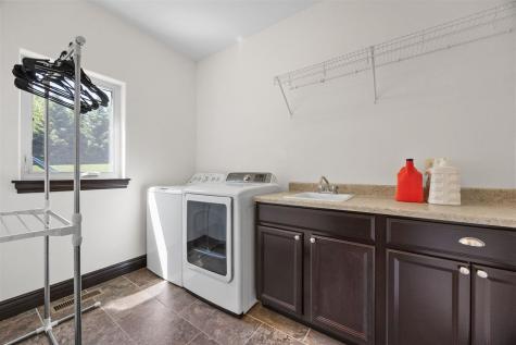 2856 Ash Street Coralville IA 52241