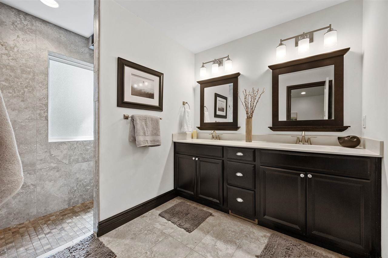 2856 Ash Street Coralville IA 52241