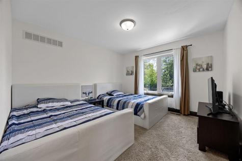 2856 Ash Street Coralville IA 52241
