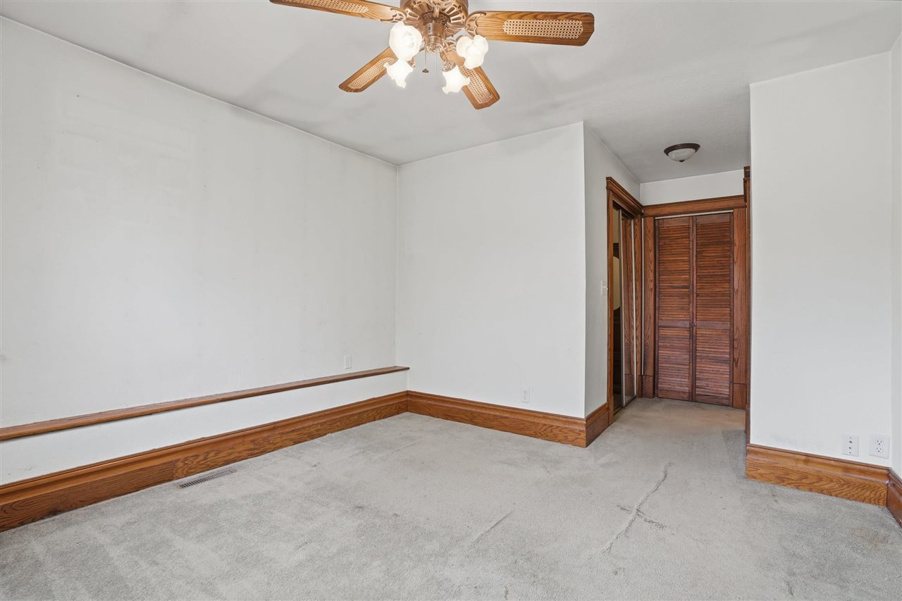 730 S Iowa Avenue Washington IA 52353