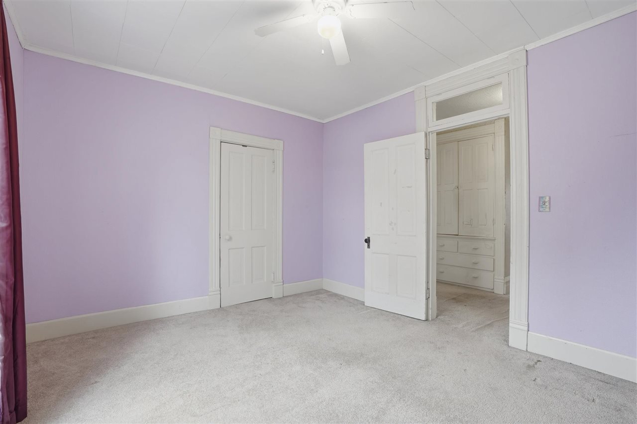 730 S Iowa Avenue Washington IA 52353