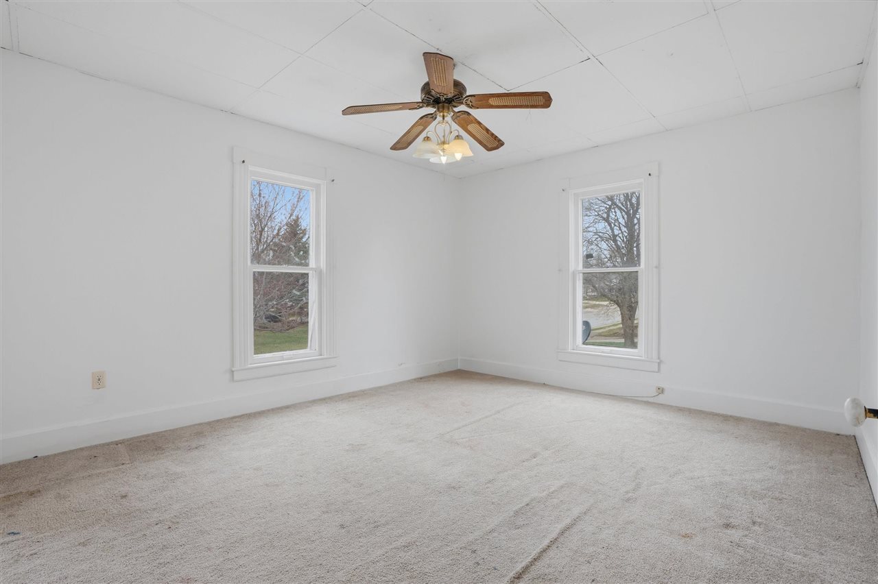 730 S Iowa Avenue Washington IA 52353