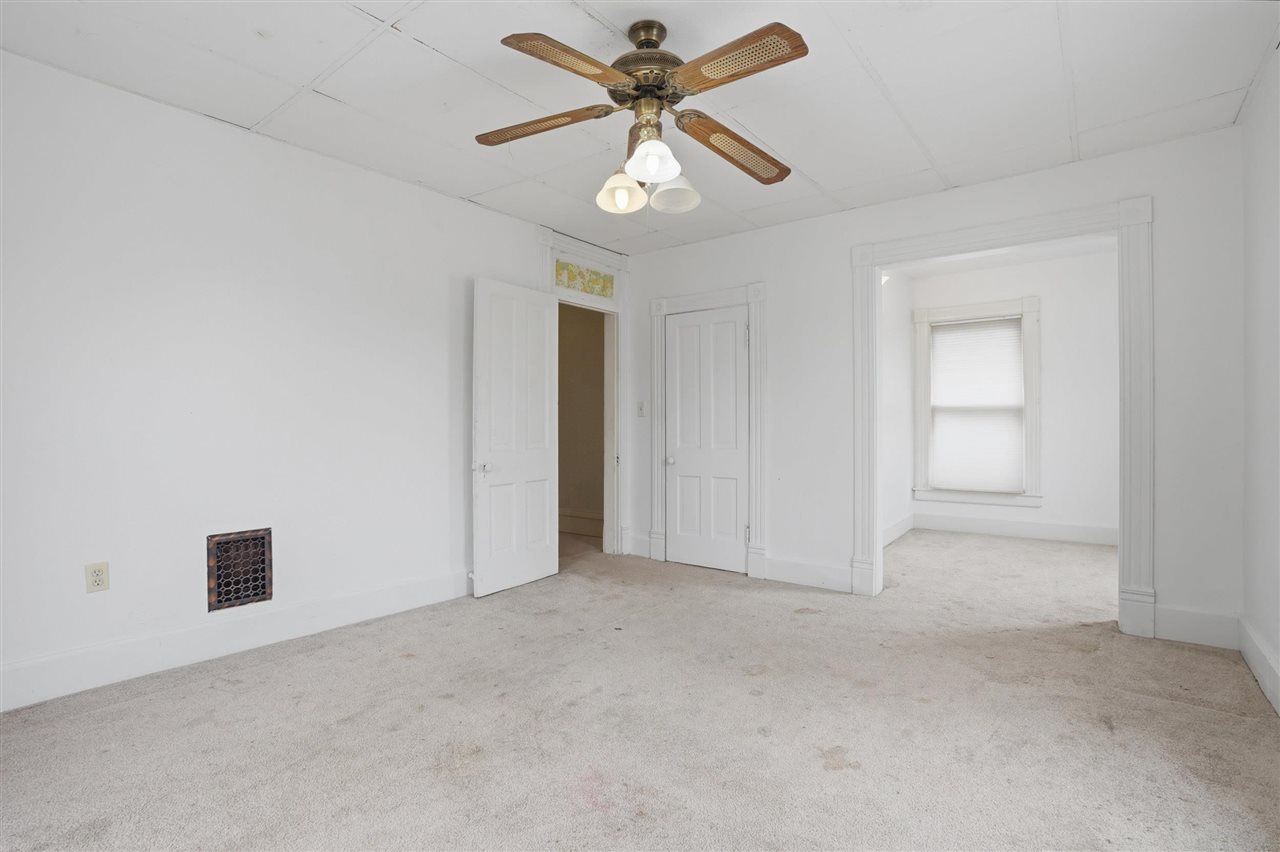 730 S Iowa Avenue Washington IA 52353