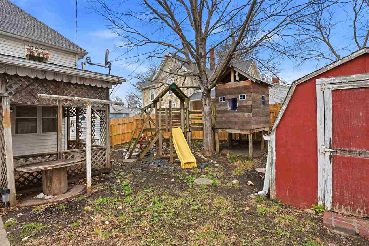 730 S Iowa Avenue Washington IA 52353