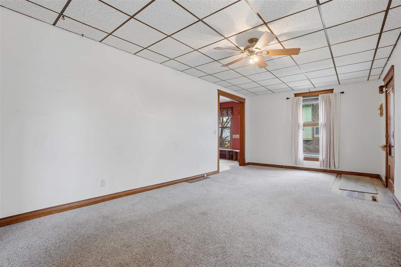 730 S Iowa Avenue Washington IA 52353