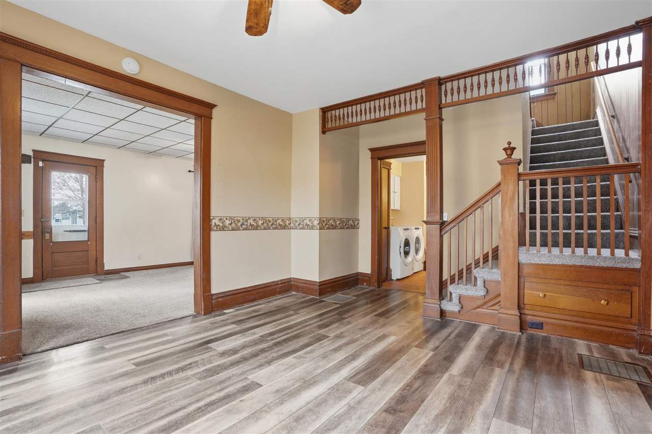 730 S Iowa Avenue Washington IA 52353