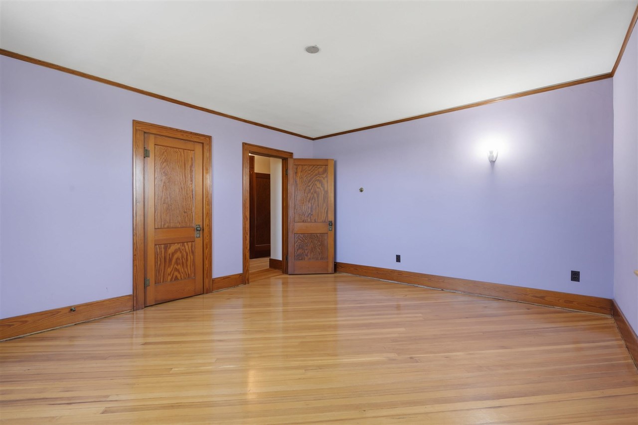 5689 SE Highway 6 West Liberty IA 52776