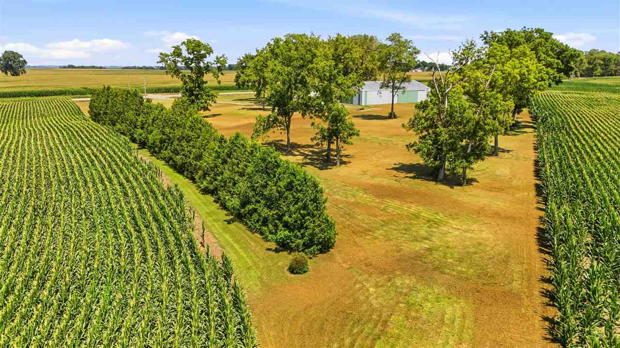 5689 SE Highway 6 West Liberty IA 52776