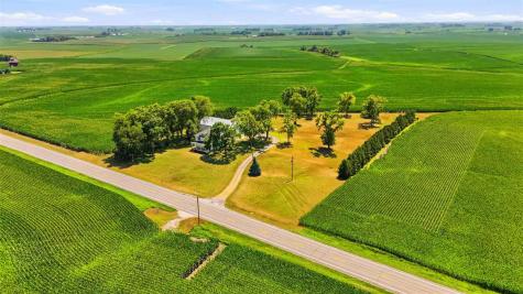 5689 SE Highway 6 West Liberty IA 52776