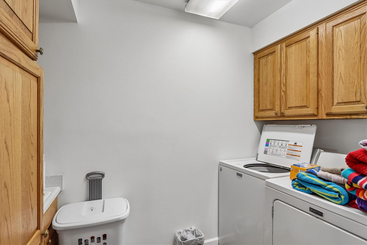 1019 Carver Street Iowa City IA 52240