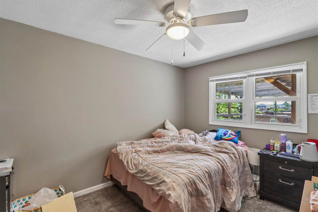 1019 Carver Street Iowa City IA 52240