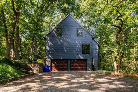 7 The Woods Iowa City IA 52240