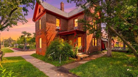 214 N Gilbert Street Iowa City IA 52240