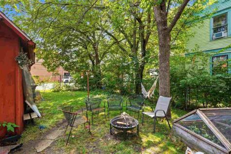 214 N Gilbert Street Iowa City IA 52240