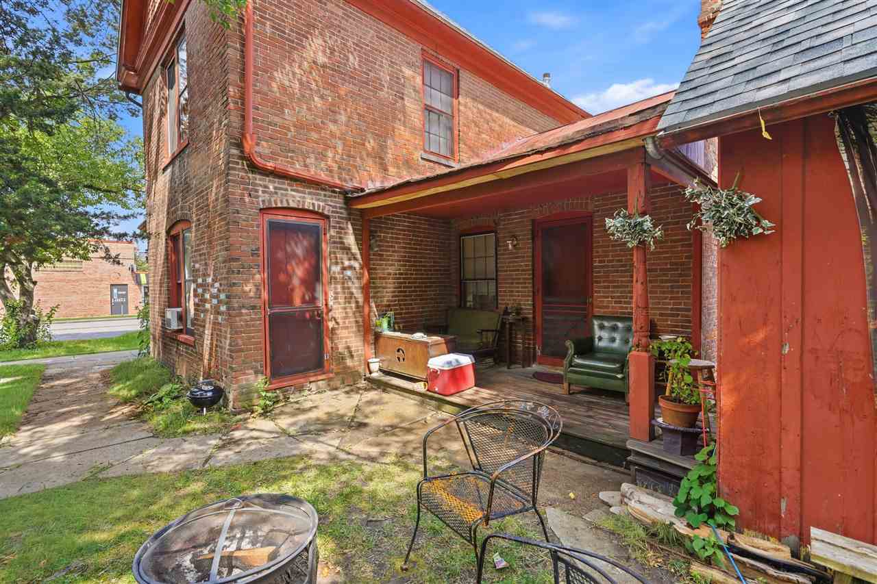214 N Gilbert Street Iowa City IA 52240