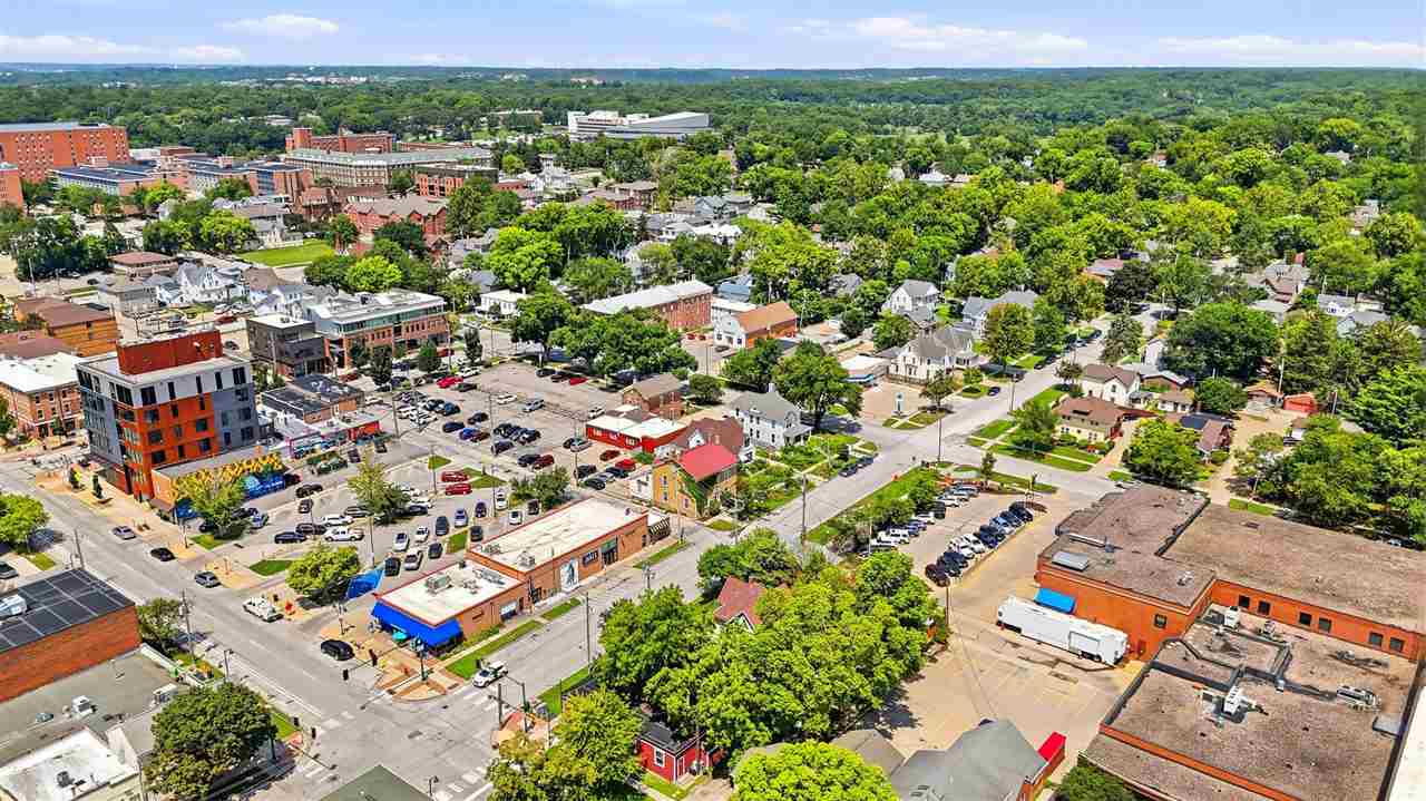 214 N Gilbert Street Iowa City IA 52240