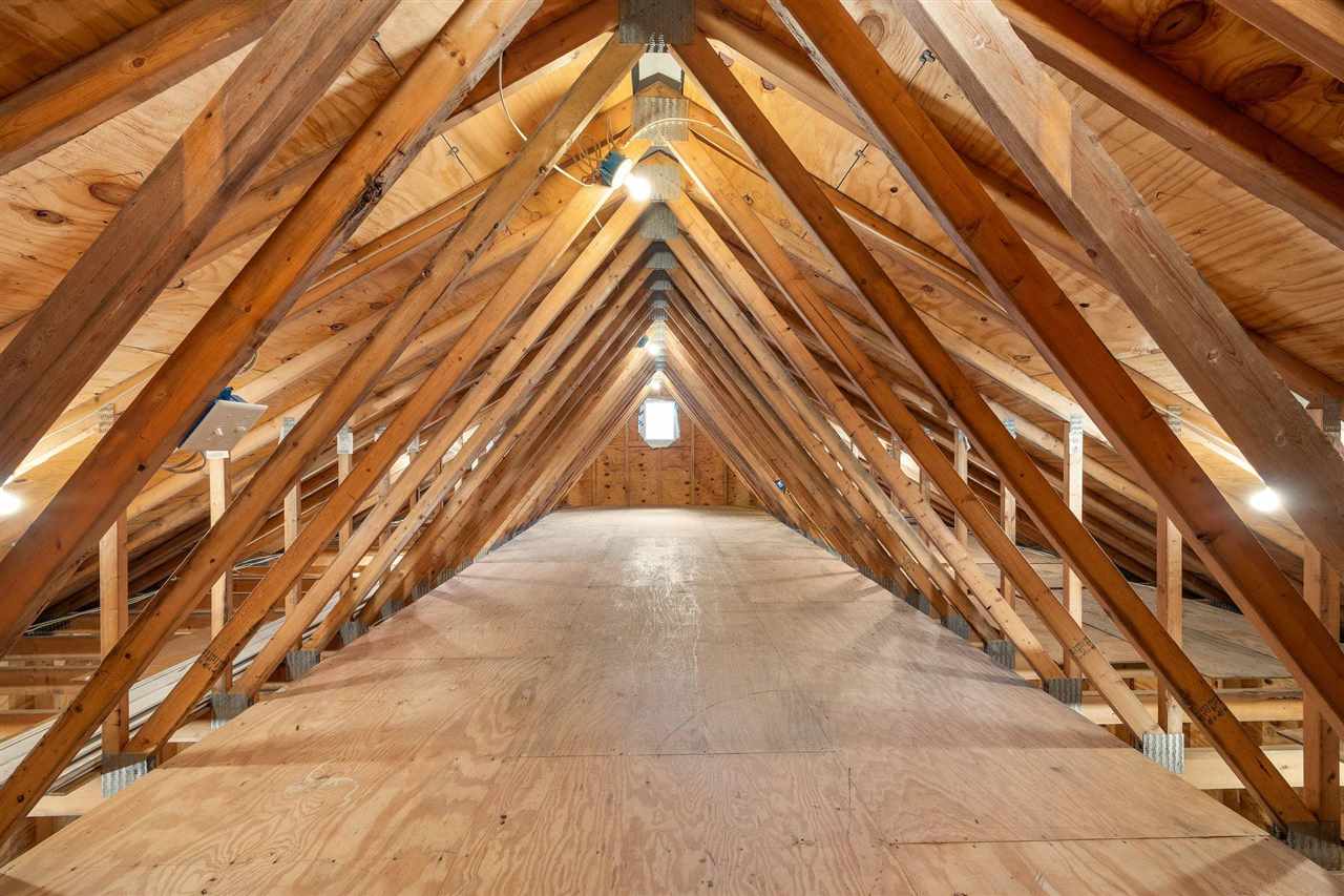 4698 Fox Lane NE Iowa City IA 52240