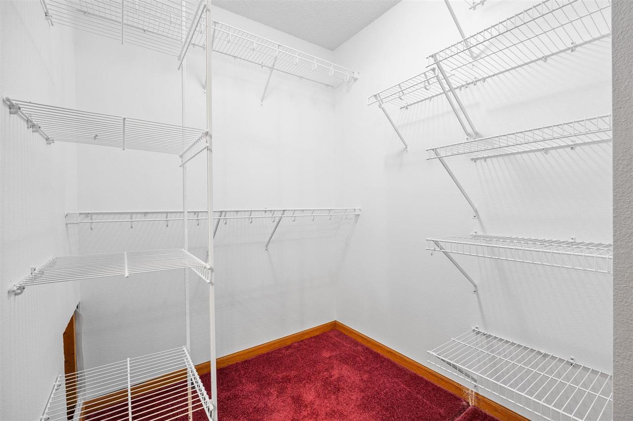 4698 Fox Lane NE Iowa City IA 52240