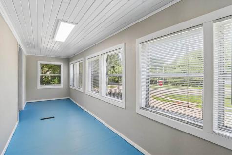 1323 Kirkwood Avenue Iowa City IA 52240