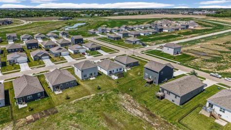3389 Dreusicke Drive Coralville IA 52241