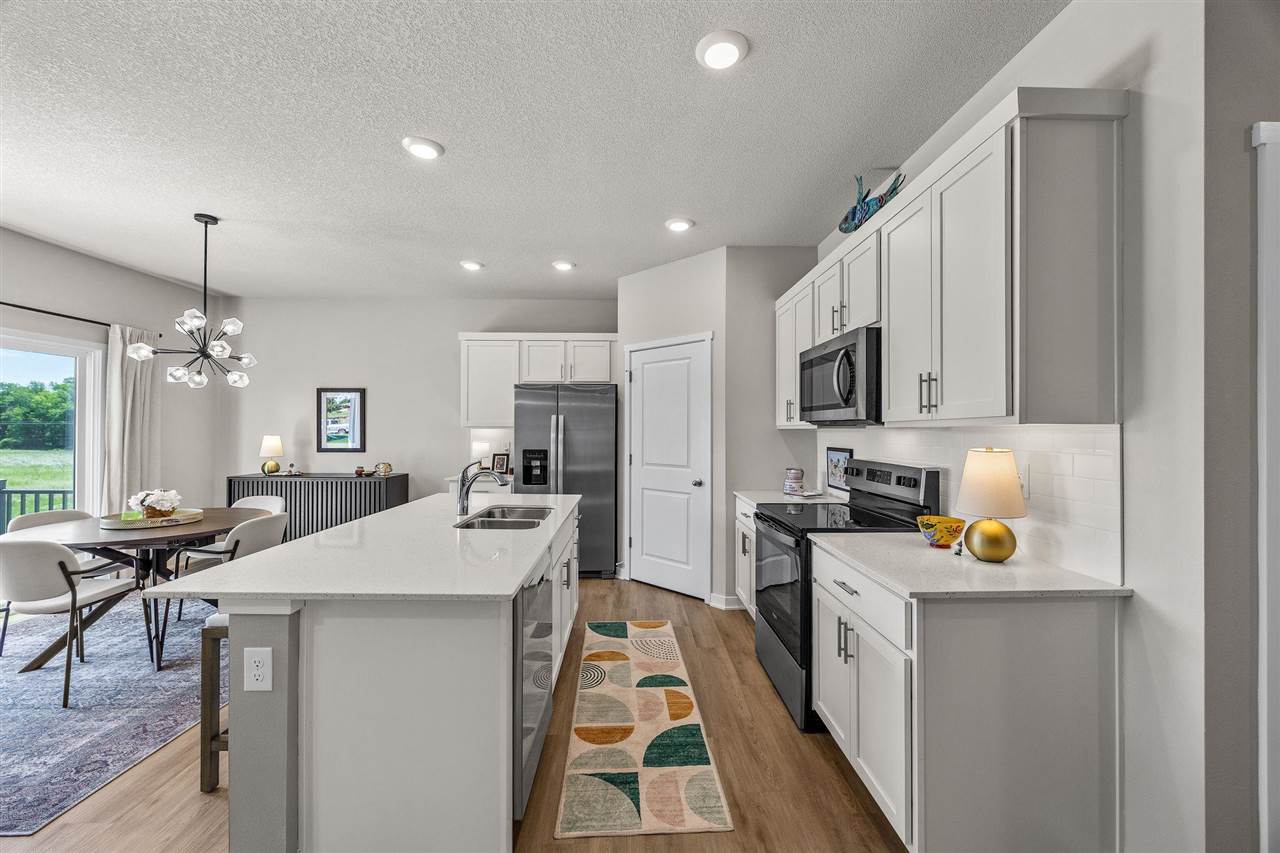 3389 Dreusicke Drive Coralville IA 52241