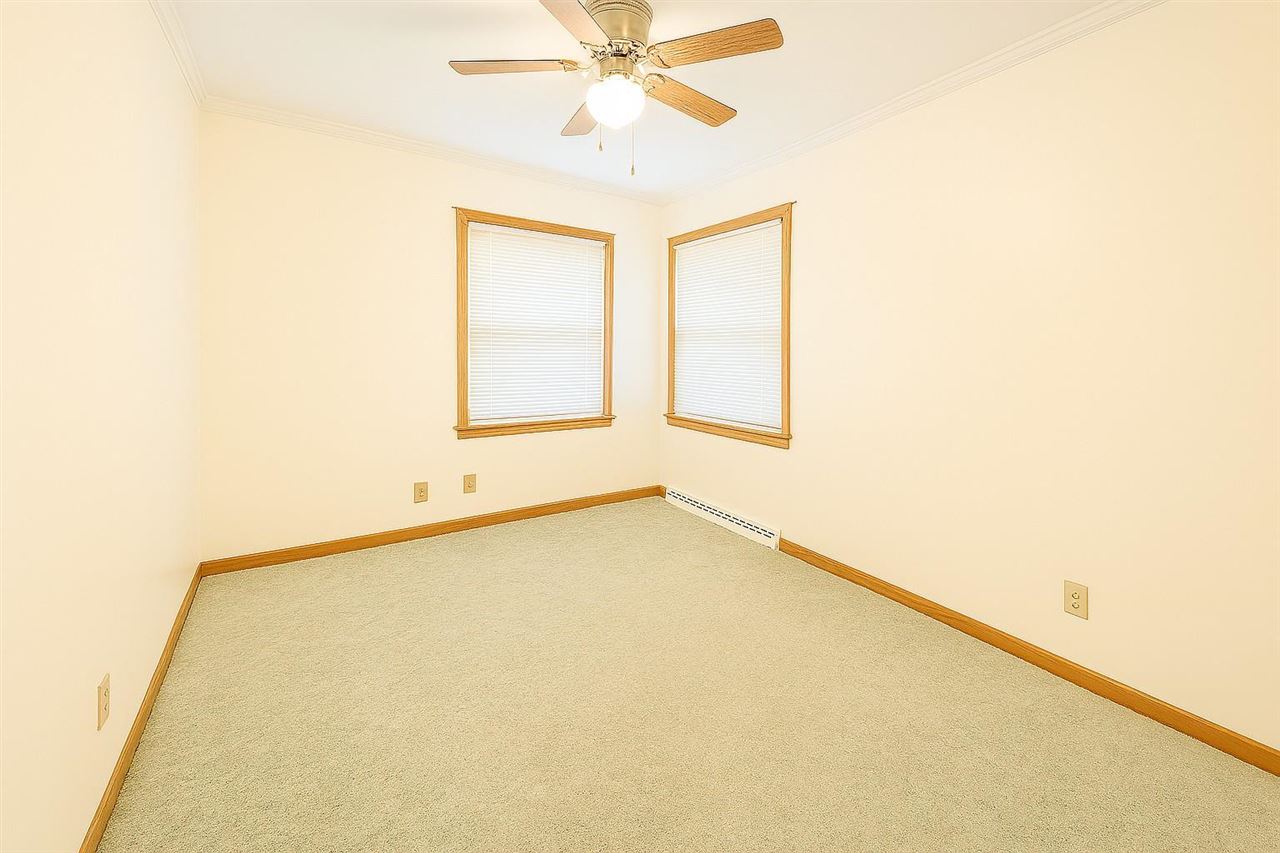 907 Mckinley Avenue Lowden IA 52255