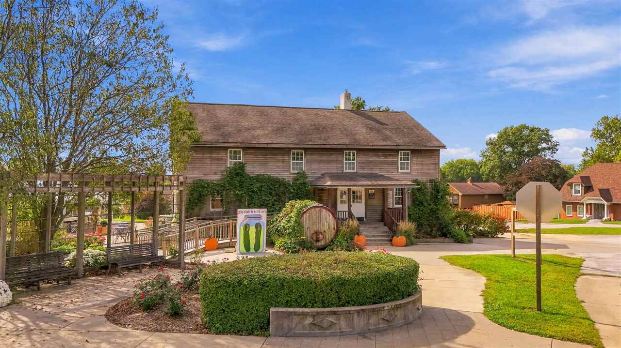 4402 220th Trail Amana IA 52203