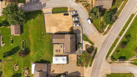 4402 220th Trail Amana IA 52203