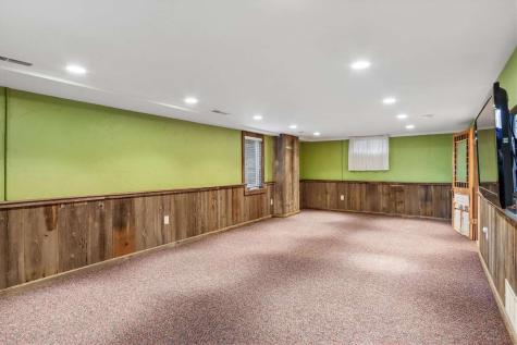 532 Olive Street Iowa City IA 52246