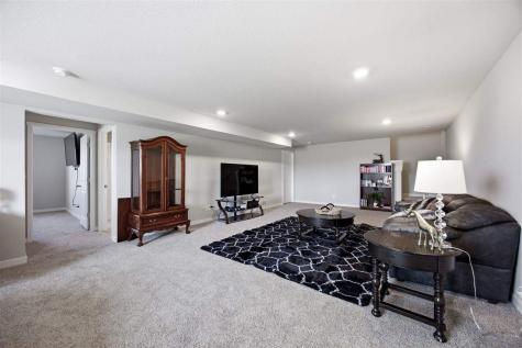 3356 Craven Drive Coralville IA 52241