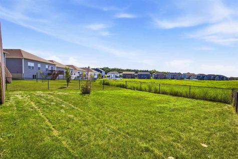 3356 Craven Drive Coralville IA 52241