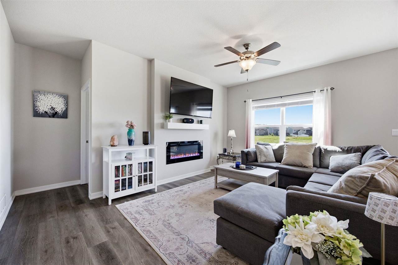 3356 Craven Drive Coralville IA 52241