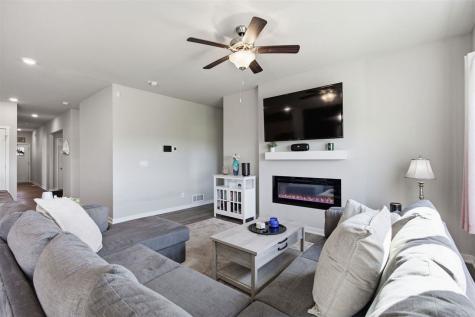 3356 Craven Drive Coralville IA 52241
