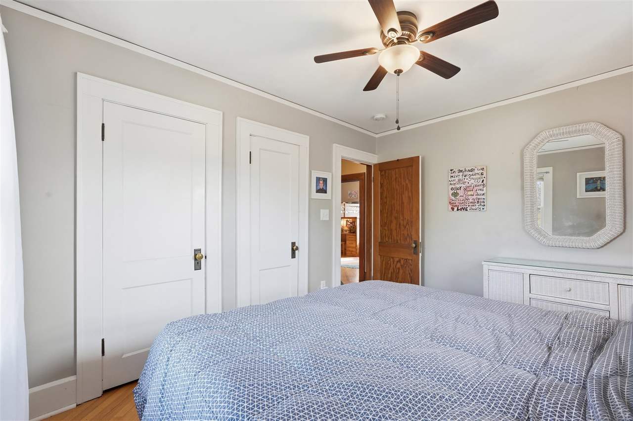 809 S 7th Avenue Iowa City IA 52245
