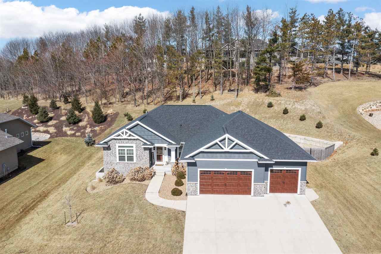 3014 Forrest Meadow Lane Hiawatha IA 52233