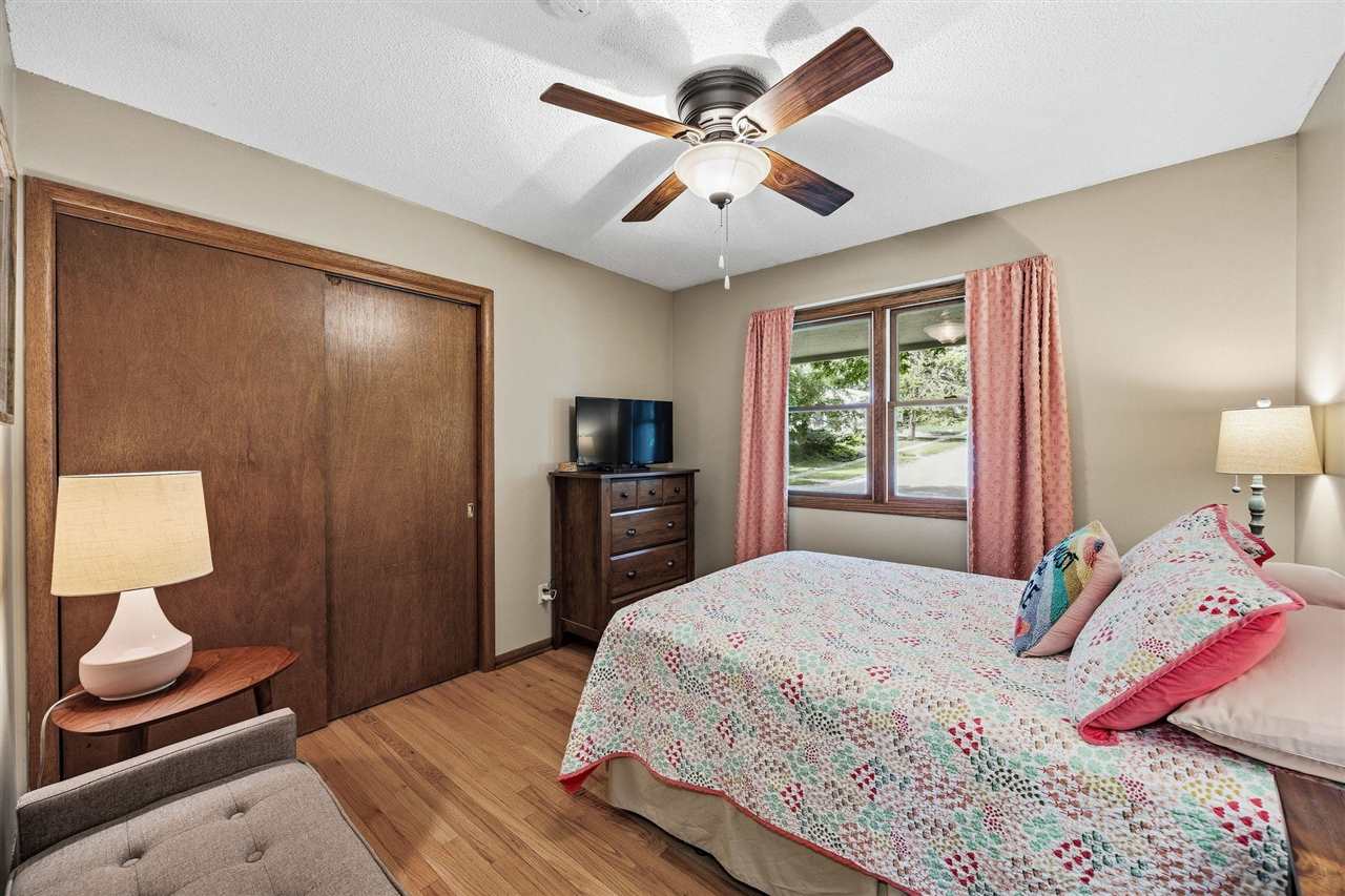 174 Shrader Road Iowa City IA 52245