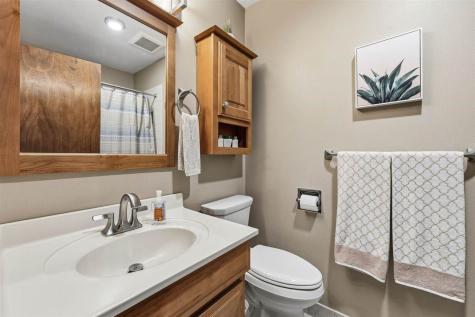 174 Shrader Road Iowa City IA 52245
