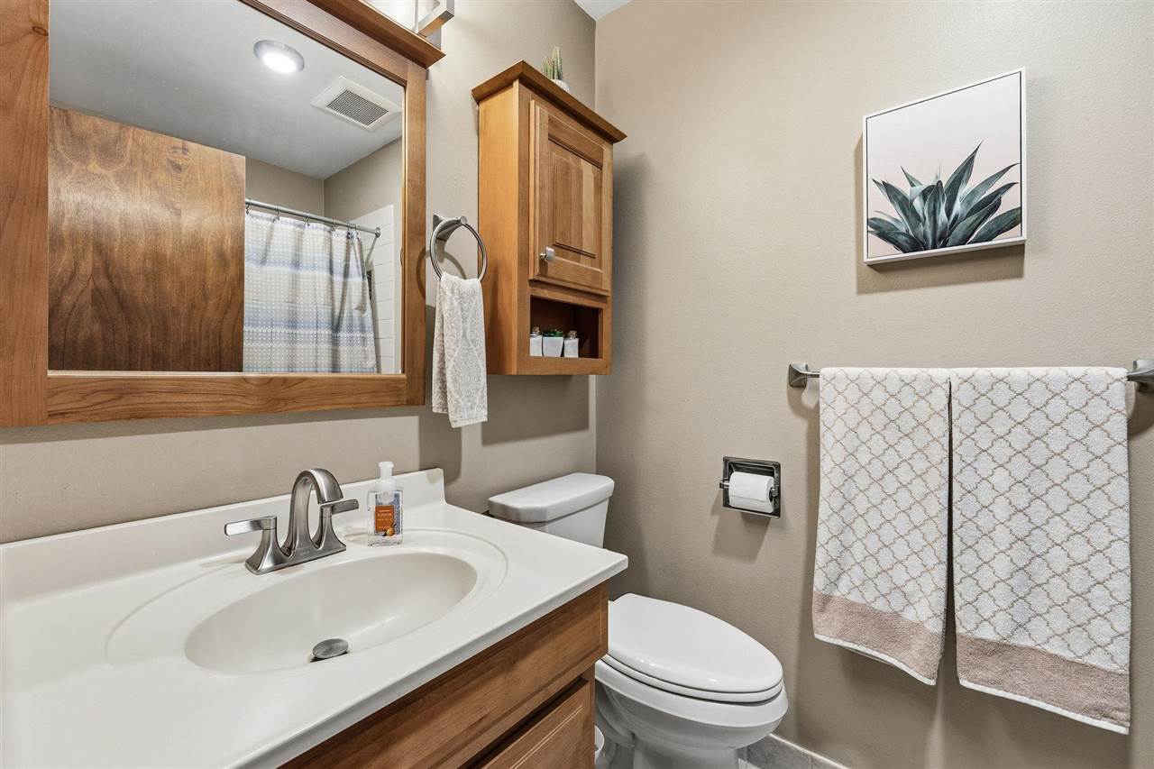 174 Shrader Road Iowa City IA 52245