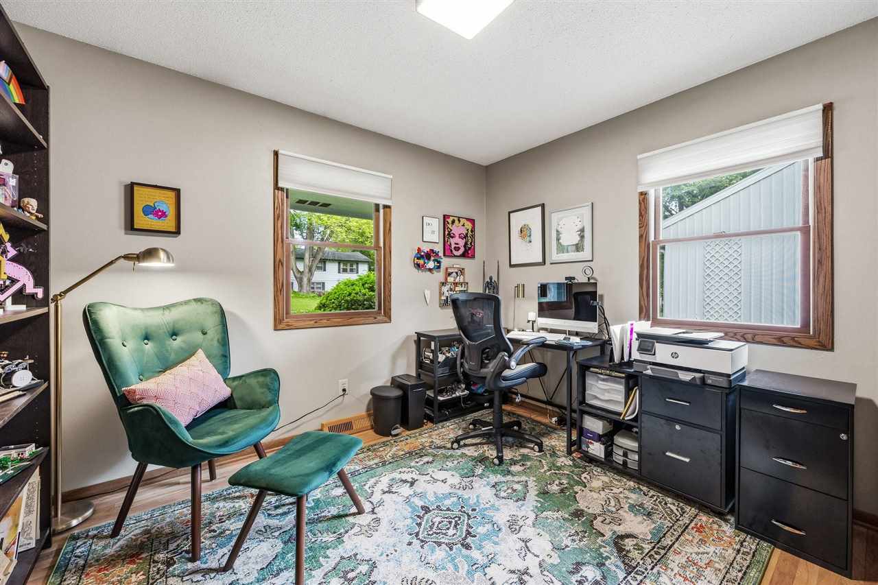 174 Shrader Road Iowa City IA 52245