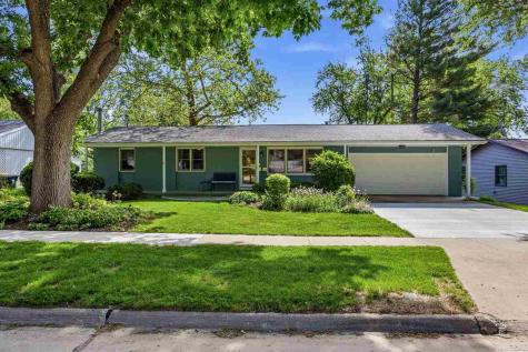 174 Shrader Road Iowa City IA 52245