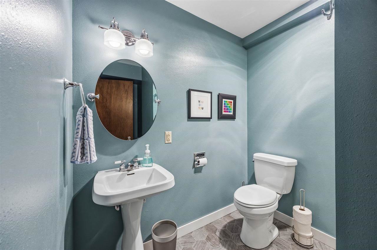 174 Shrader Road Iowa City IA 52245