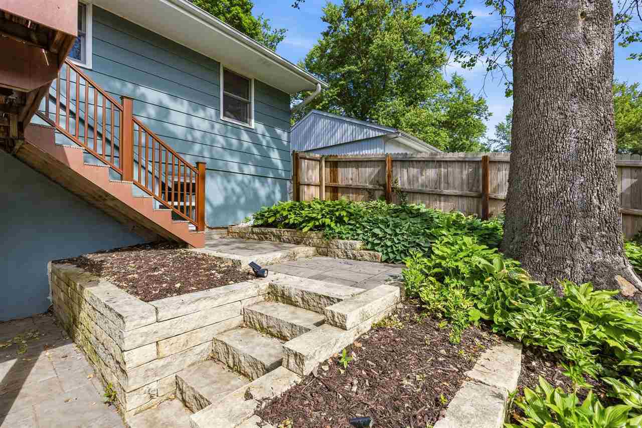 174 Shrader Road Iowa City IA 52245