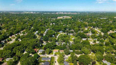 174 Shrader Road Iowa City IA 52245