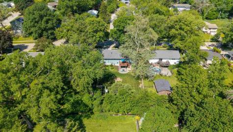 174 Shrader Road Iowa City IA 52245